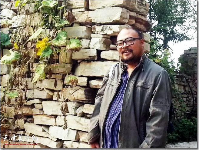 ɳ��������򣩣�1971������������壬�����������Э��Ա����ѧ������ʦ��